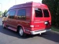 Toreador Red Metallic - E Series Van E150 Passenger Conversion Photo No. 8