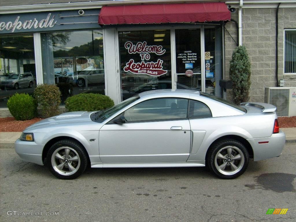 2002 Mustang GT Coupe - Satin Silver Metallic / Dark Charcoal photo #2
