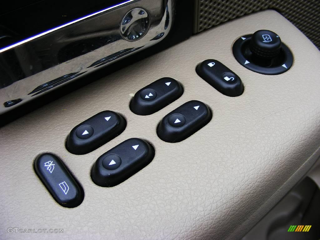 2004 F150 XLT SuperCrew - Arizona Beige Metallic / Tan photo #13
