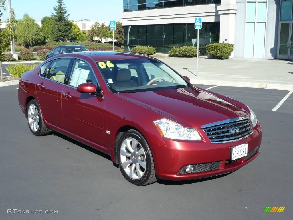 Crimson Roulette Pearl Infiniti M