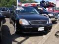 2005 Black Ford Five Hundred SE  photo #3