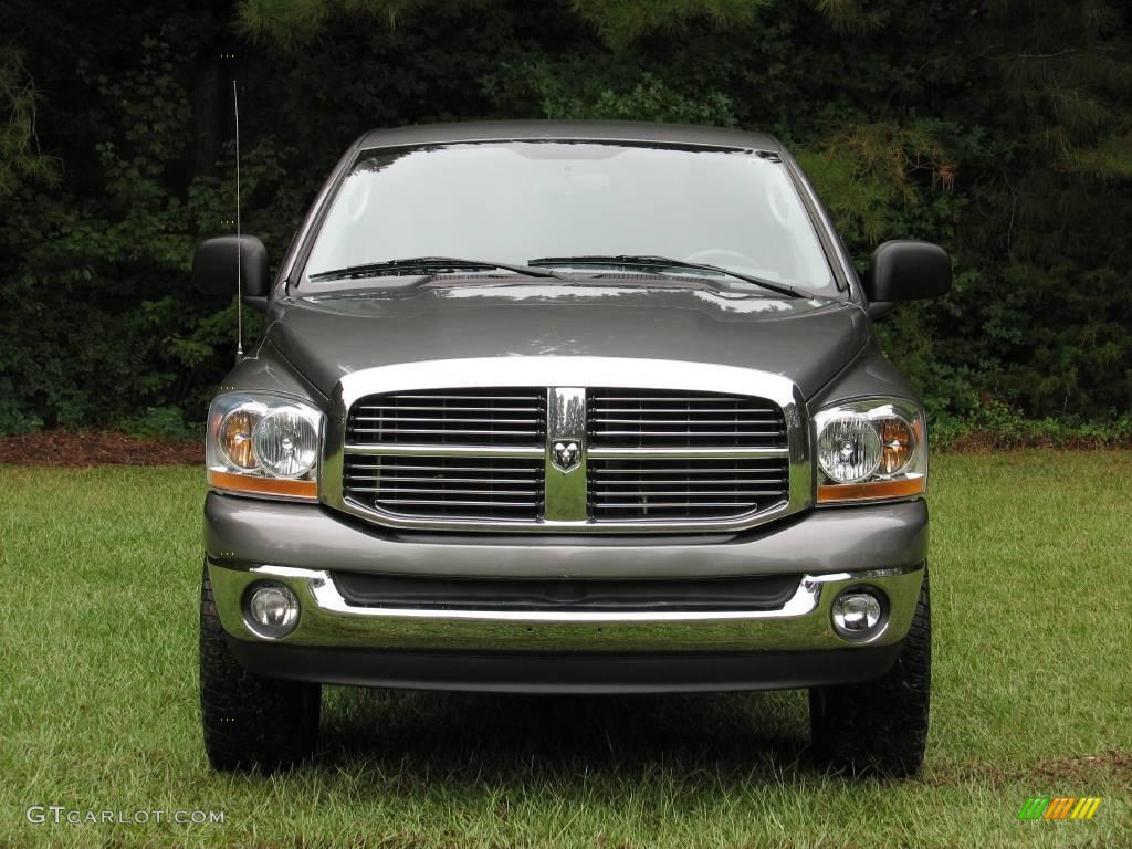 2006 Ram 1500 SLT Quad Cab 4x4 - Mineral Gray Metallic / Medium Slate Gray photo #3