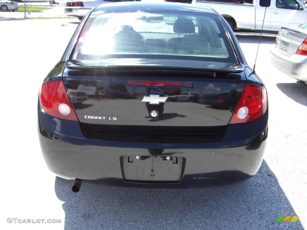 2007 Cobalt LS Sedan - Black / Gray photo #7