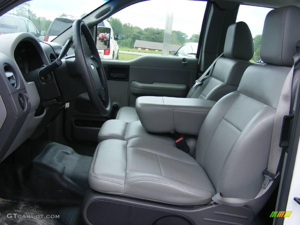 2006 F150 XL SuperCab - Oxford White / Medium/Dark Flint photo #11