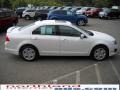 2010 White Suede Ford Fusion SE V6  photo #5