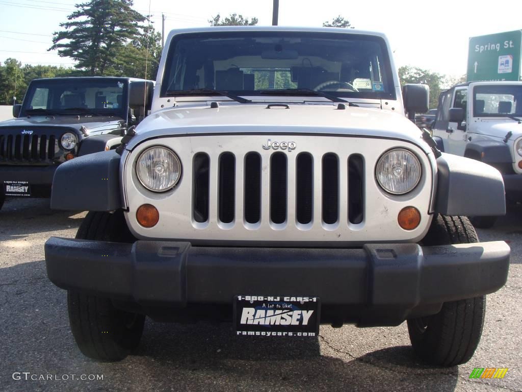 2009 Wrangler X 4x4 - Bright Silver Metallic / Dark Slate Gray/Medium Slate Gray photo #2