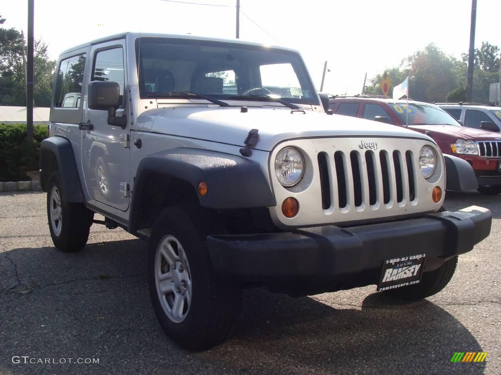 2009 Wrangler X 4x4 - Bright Silver Metallic / Dark Slate Gray/Medium Slate Gray photo #3
