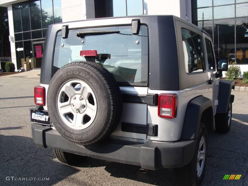 2009 Wrangler X 4x4 - Bright Silver Metallic / Dark Slate Gray/Medium Slate Gray photo #4