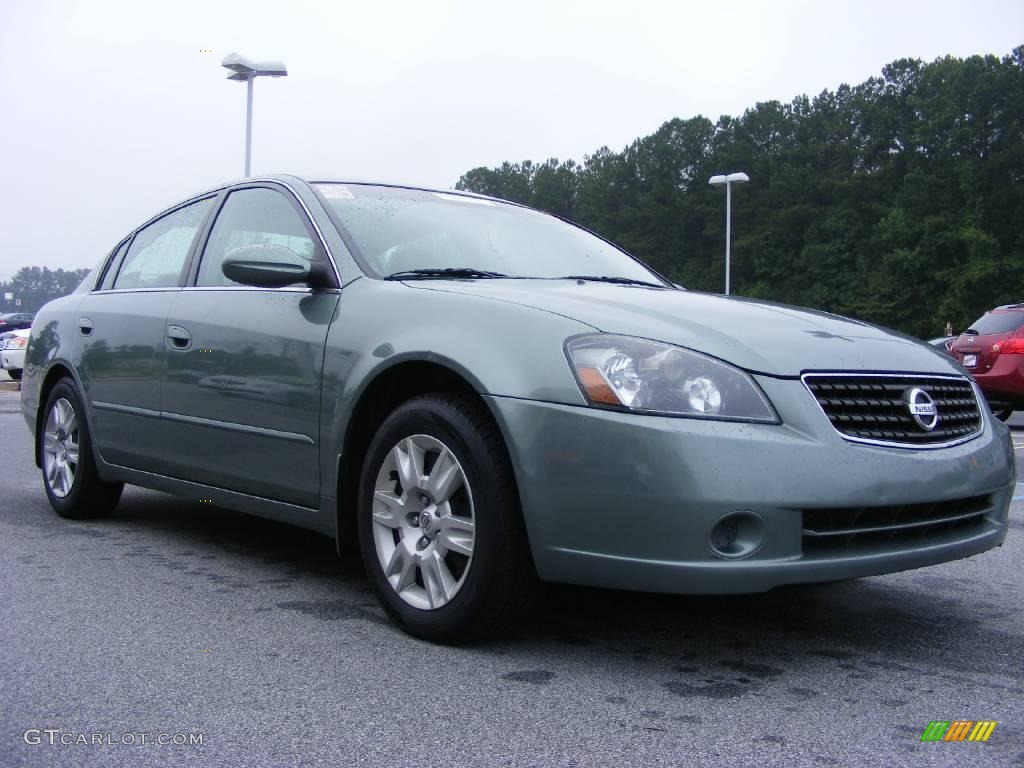 2006 Altima 2.5 S - Mystic Emerald Metallic / Blond photo #4