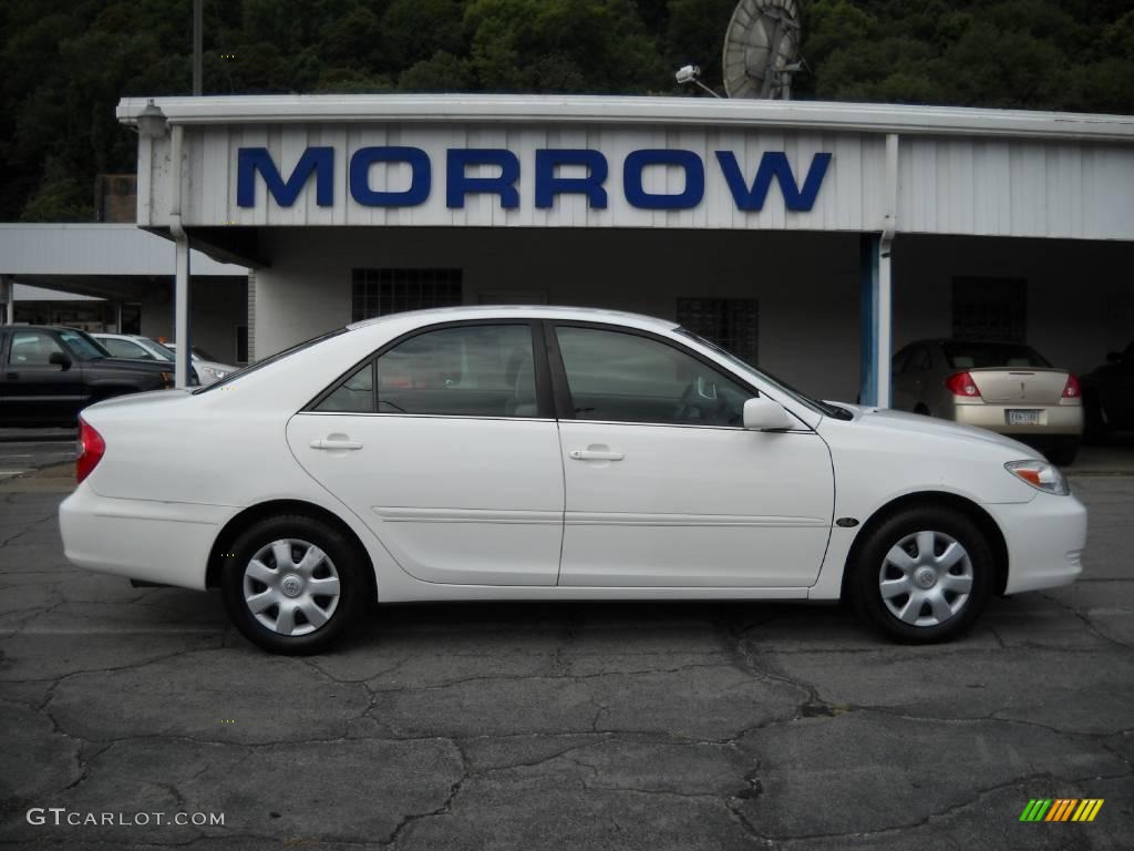 2004 Camry LE - Super White / Stone photo #1