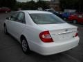 2004 Super White Toyota Camry LE  photo #4