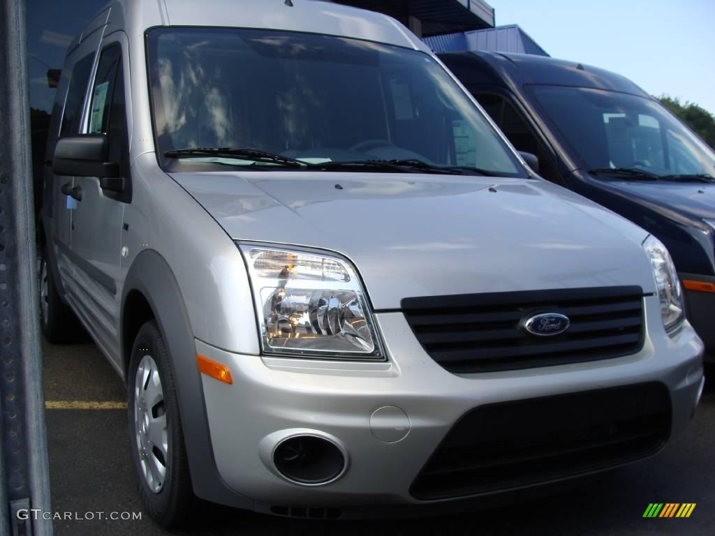 Silver Metallic Ford Transit Connect