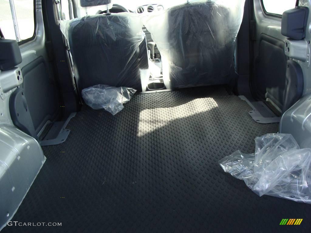 2010 Transit Connect XLT Cargo Van - Silver Metallic / Dark Gray photo #20