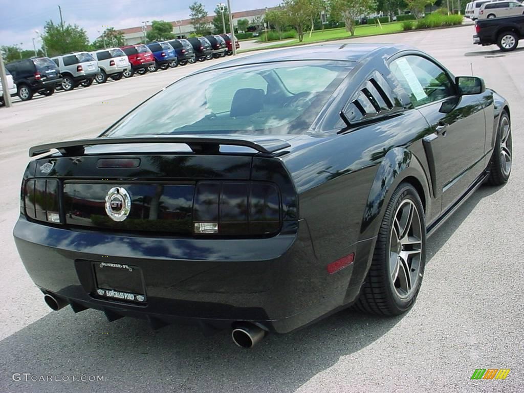 2007 Mustang GT Premium Coupe - Black / Black/Dove Accent photo #3