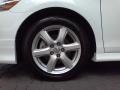 Super White - Camry SE Photo No. 3