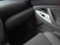 Super White - Camry SE Photo No. 12