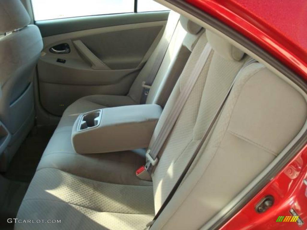 2009 Camry LE - Barcelona Red Metallic / Bisque photo #9