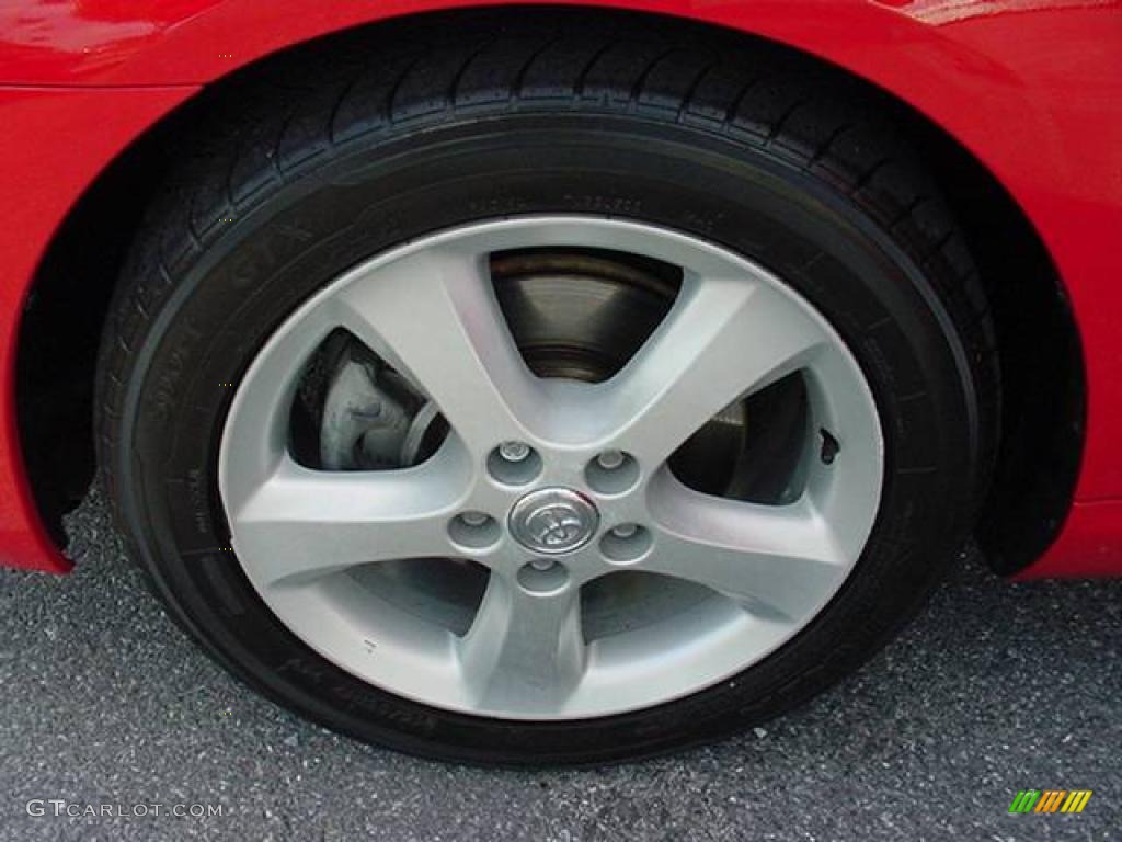 2005 Solara SLE V6 Coupe - Absolutely Red / Ivory photo #11