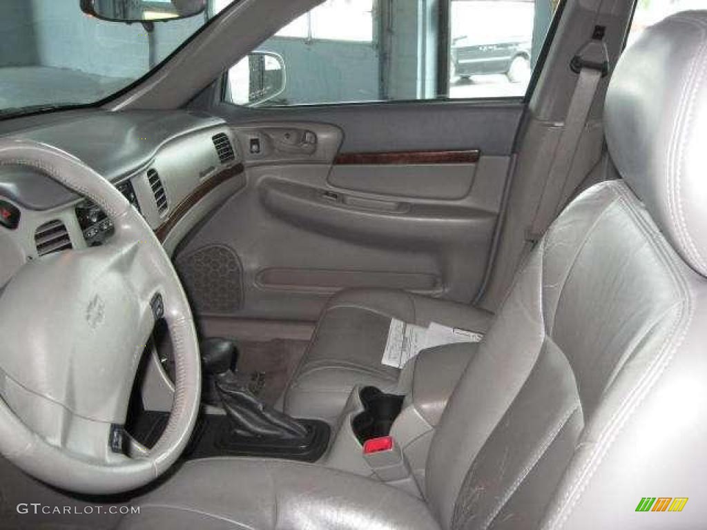 2004 Impala LS - White / Medium Gray photo #2
