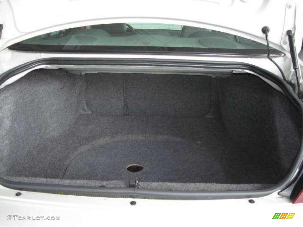 2004 Impala LS - White / Medium Gray photo #6