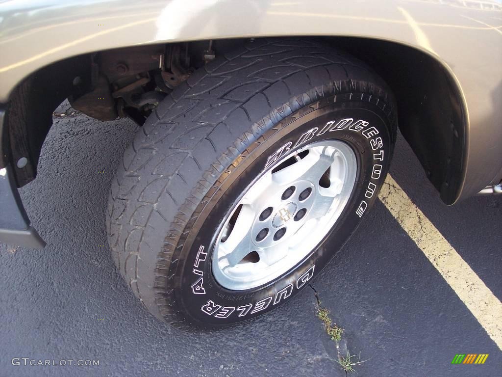 2000 Silverado 1500 LS Extended Cab 4x4 - Light Pewter Metallic / Graphite photo #51