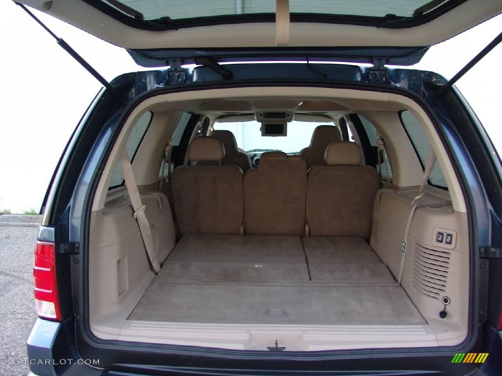 2003 Expedition Eddie Bauer 4x4 - Medium Wedgewood Blue Metallic / Medium Parchment photo #16