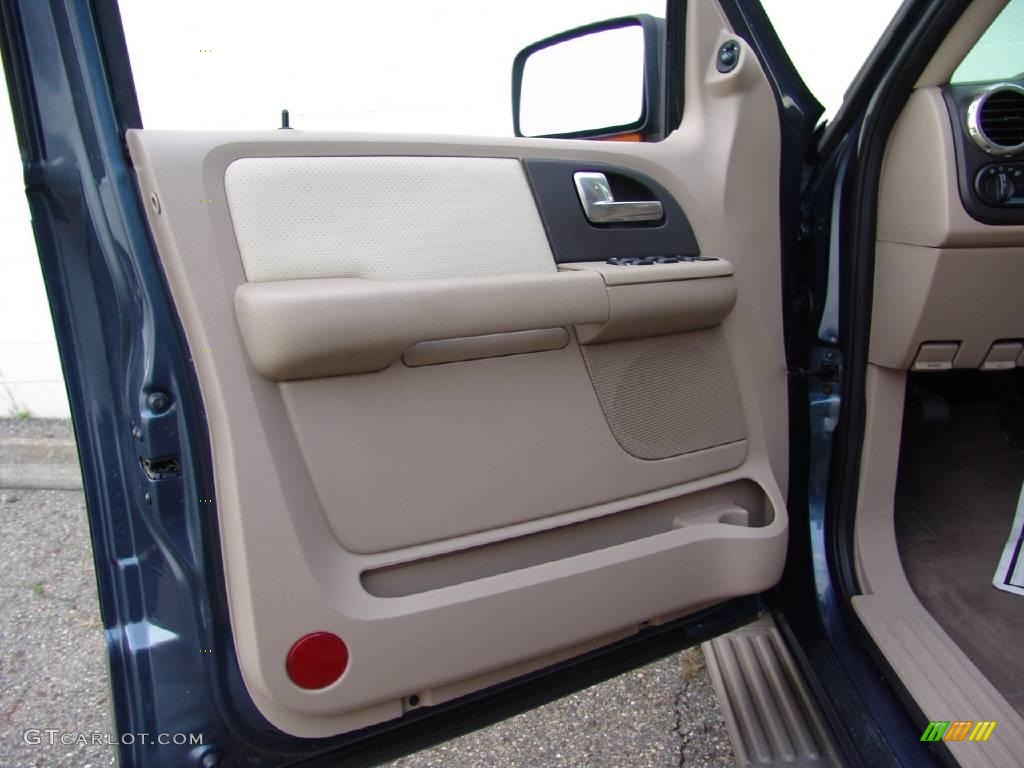 2003 Expedition Eddie Bauer 4x4 - Medium Wedgewood Blue Metallic / Medium Parchment photo #20