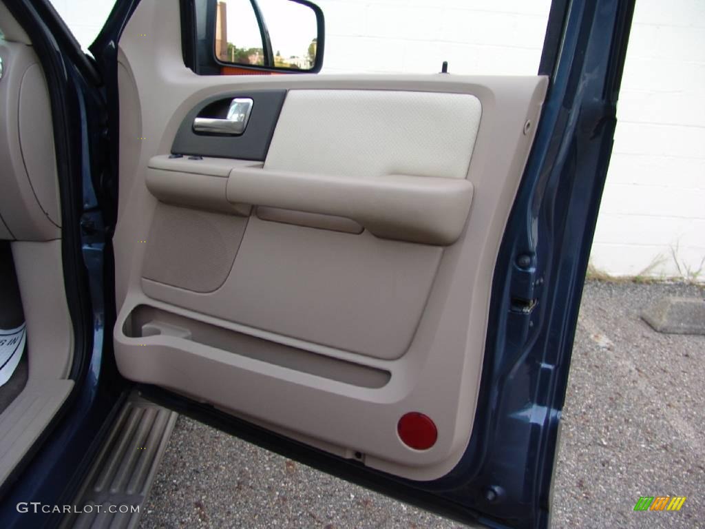 2003 Expedition Eddie Bauer 4x4 - Medium Wedgewood Blue Metallic / Medium Parchment photo #23
