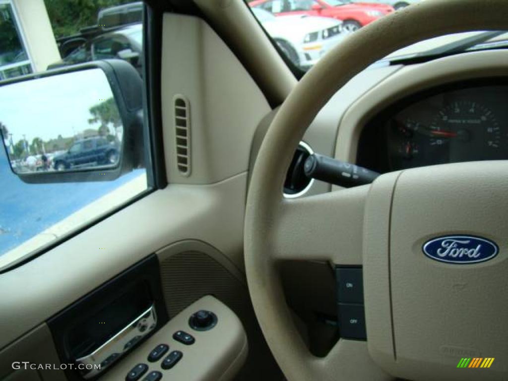 2005 F150 XLT SuperCab - Dark Toreador Red Metallic / Tan photo #16