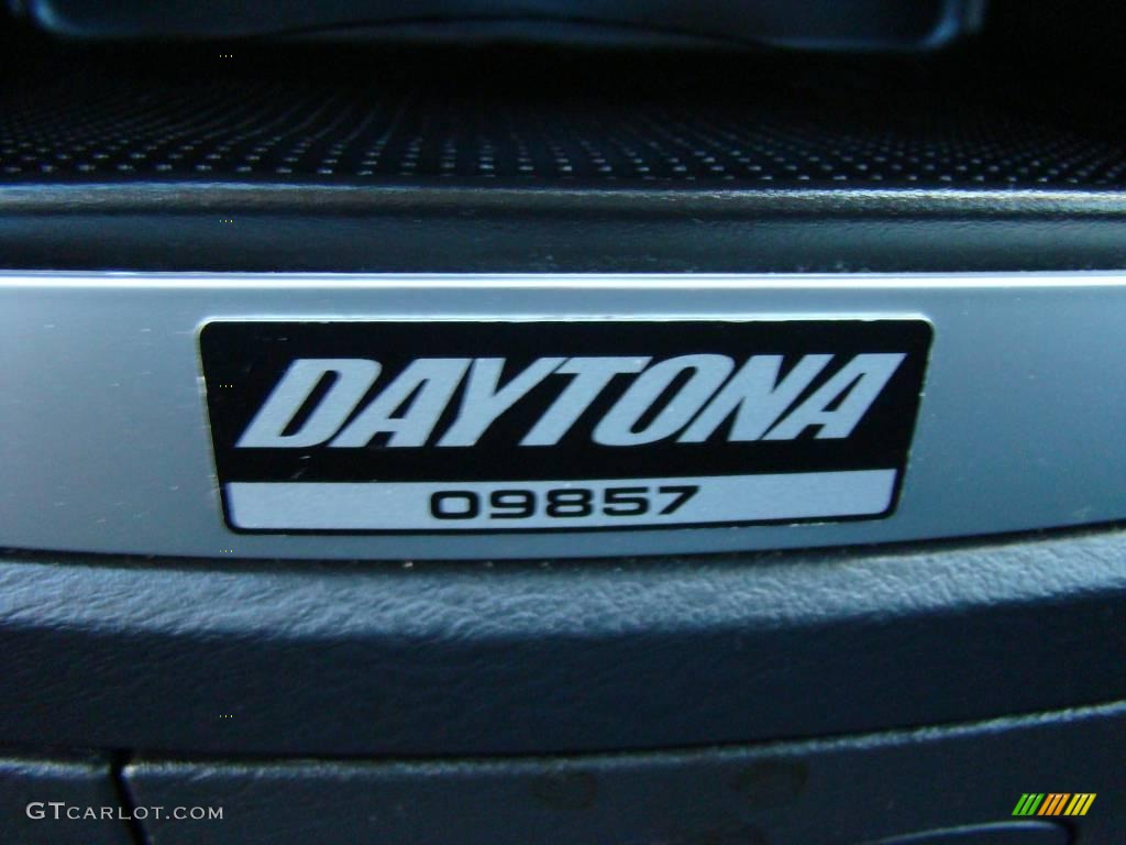 2005 Ram 1500 SLT Daytona Regular Cab - Bright Silver Metallic / Dark Slate Gray photo #13