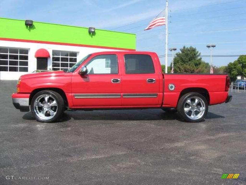 2006 Silverado 1500 LS Crew Cab - Victory Red / Dark Charcoal photo #10