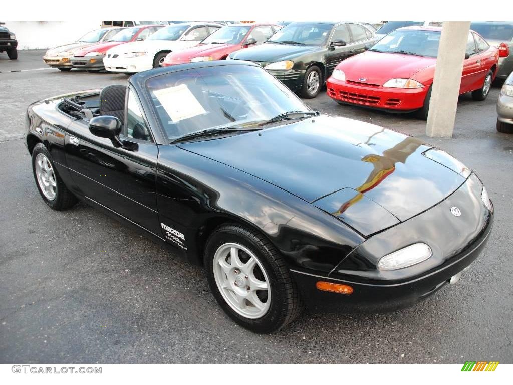 1995 MX-5 Miata Roadster - Brilliant Black / Black photo #1