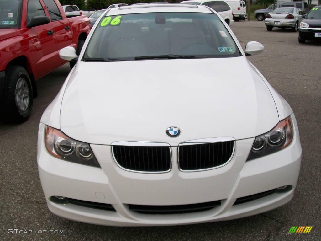 2006 3 Series 325i Sedan - Alpine White / Beige photo #8