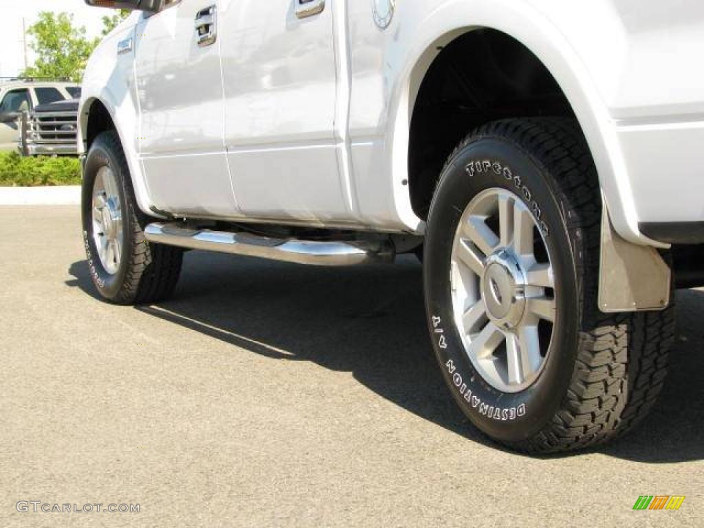 2004 F150 Lariat SuperCrew 4x4 - Oxford White / Tan photo #8