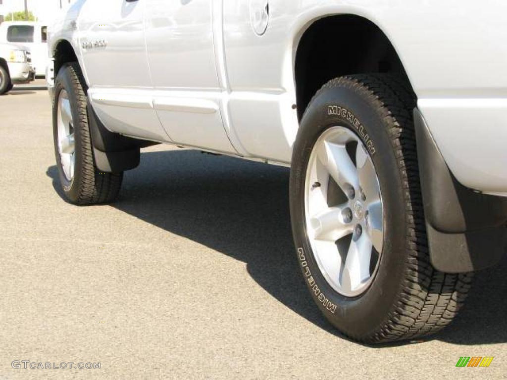 2007 Ram 1500 Big Horn Edition Quad Cab 4x4 - Bright White / Medium Slate Gray photo #9