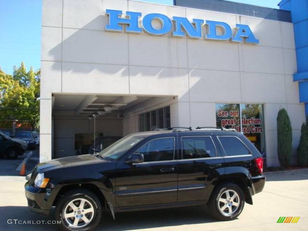 2008 Grand Cherokee Laredo 4x4 - Black / Dark Slate Gray photo #1