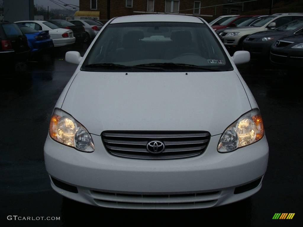 2004 Corolla LE - Super White / Pebble Beige photo #8