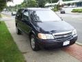 2002 Dark Sapphire Metallic Chevrolet Venture   photo #4