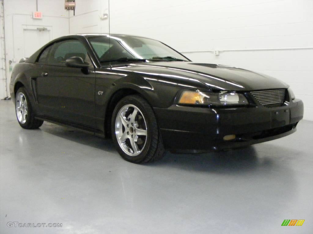 2000 Mustang GT Coupe - Black / Dark Charcoal photo #3