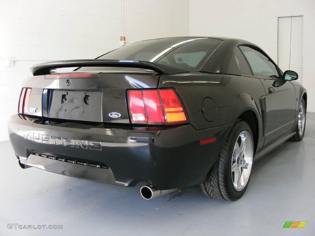 2000 Mustang GT Coupe - Black / Dark Charcoal photo #4