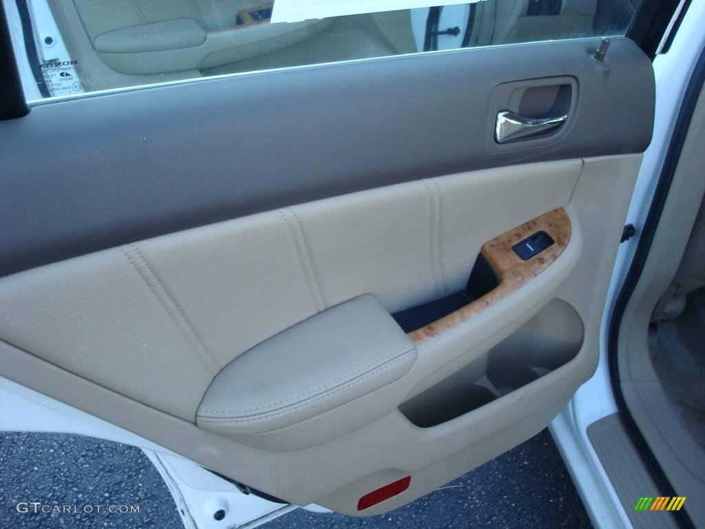 2003 Accord EX V6 Sedan - Taffeta White / Ivory photo #13