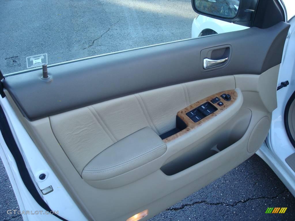 2003 Accord EX V6 Sedan - Taffeta White / Ivory photo #14