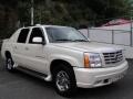 White Diamond - Escalade EXT AWD Photo No. 15