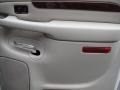 White Diamond - Escalade EXT AWD Photo No. 32