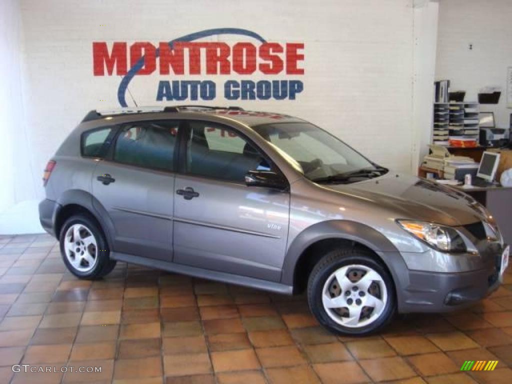 2004 Vibe AWD - Shadow Gray / Graphite photo #7