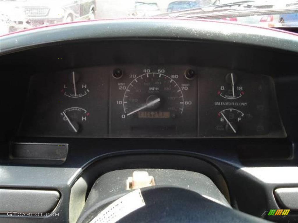 1995 F350 XL Regular Cab Chassis Dump Truck - Ultra Red / Red photo #22
