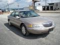 2001 Light Parchment Gold Metallic Lincoln Continental   photo #7