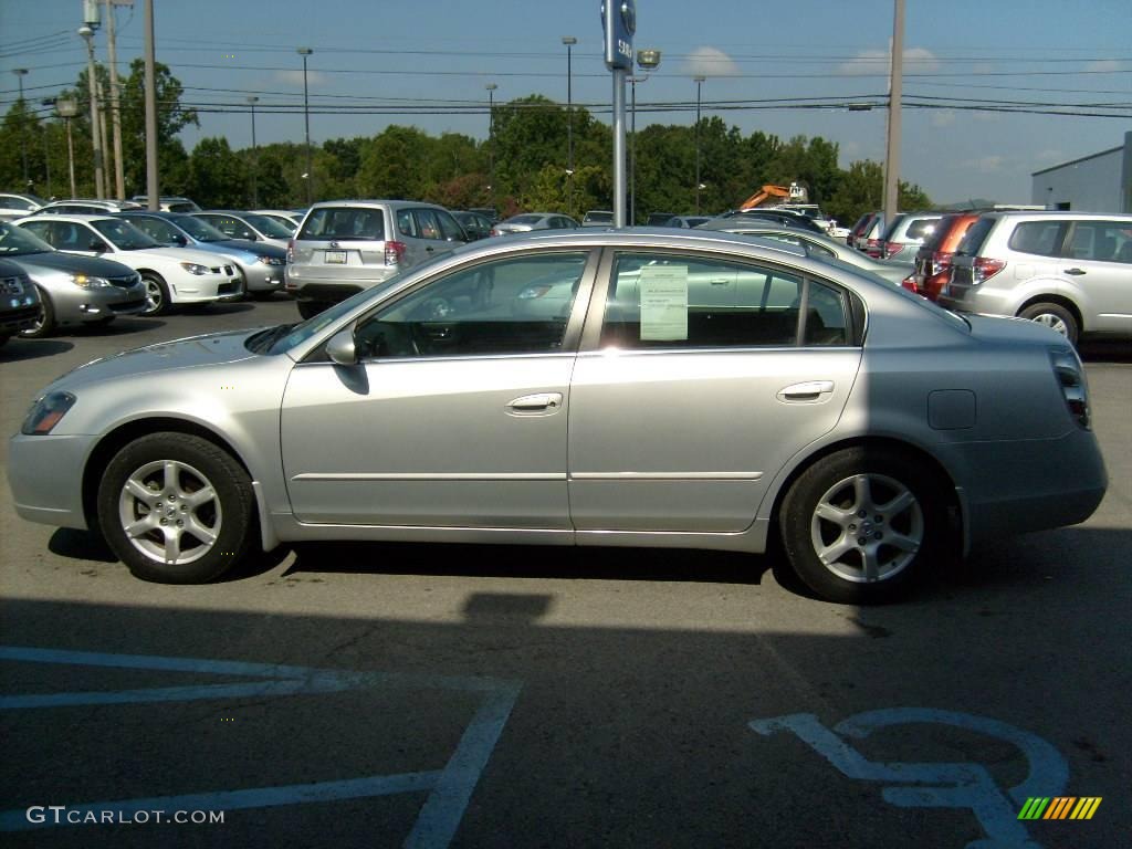 2006 Altima 2.5 SL - Sheer Silver Metallic / Charcoal photo #4