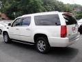 White Diamond - Escalade ESV AWD Photo No. 4