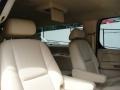 White Diamond - Escalade ESV AWD Photo No. 23